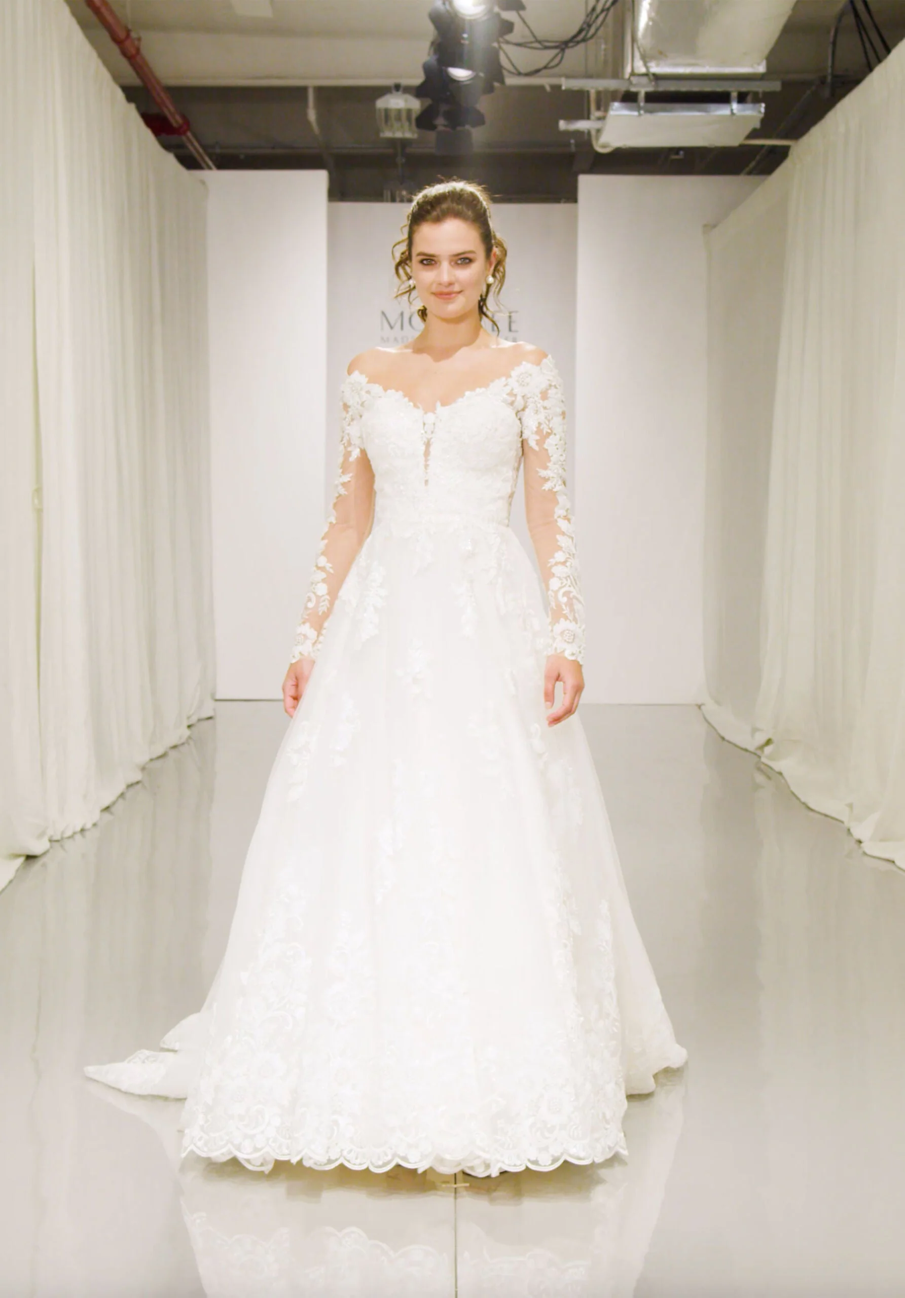 Ambrosia Wedding Dress - Image 3