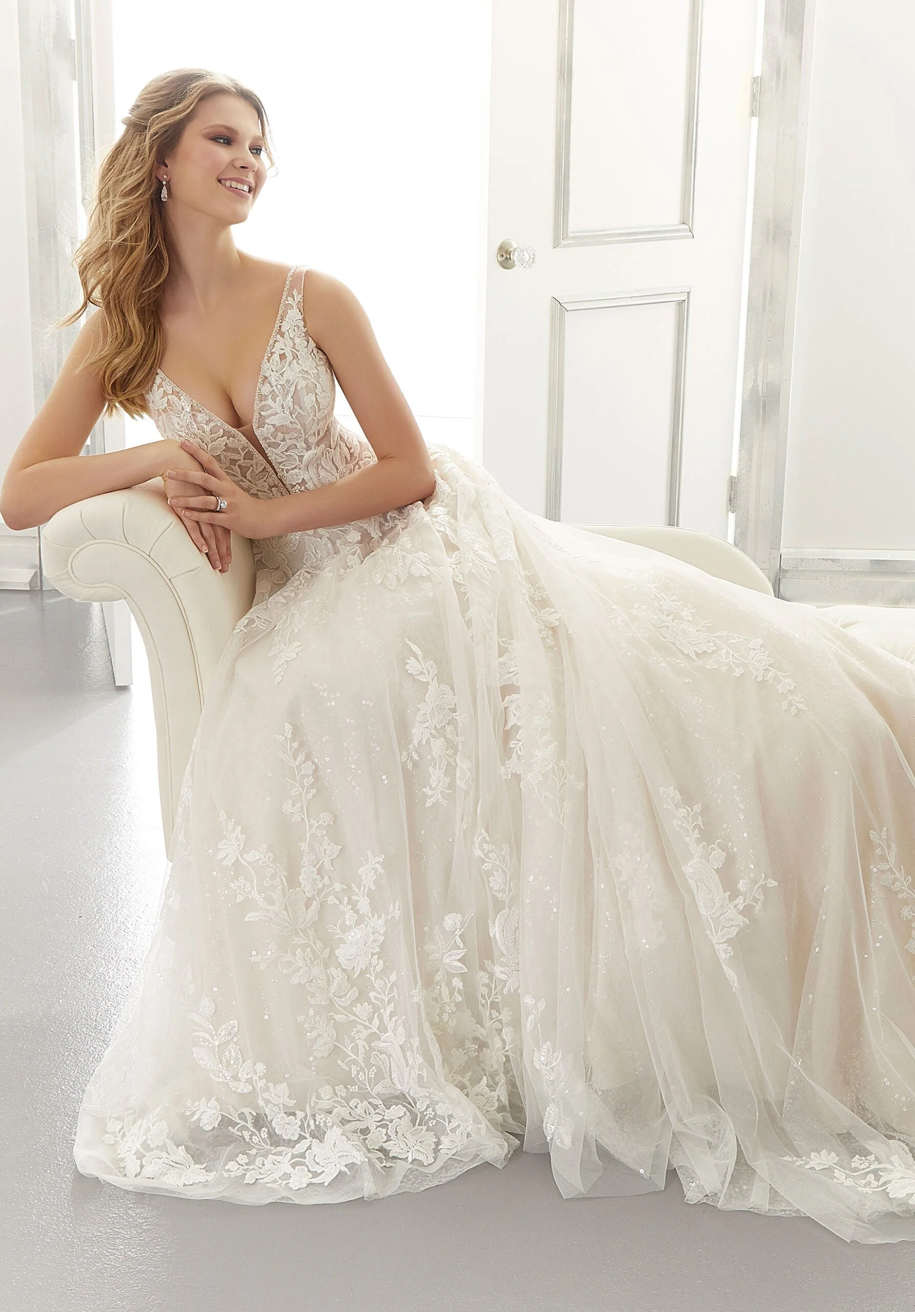 Ana Wedding Dress - Image 3