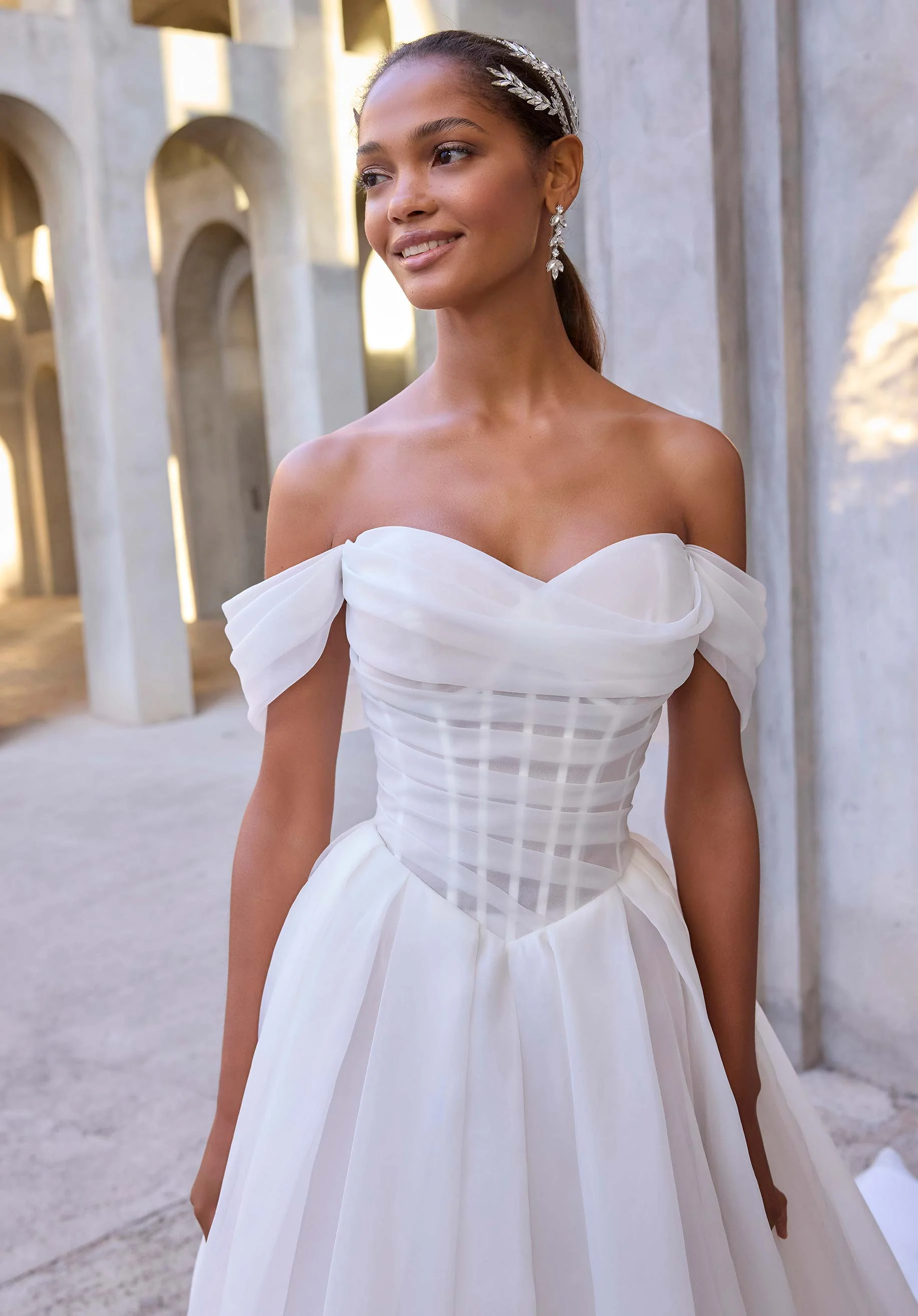 Damara Wedding Dress - Image 2