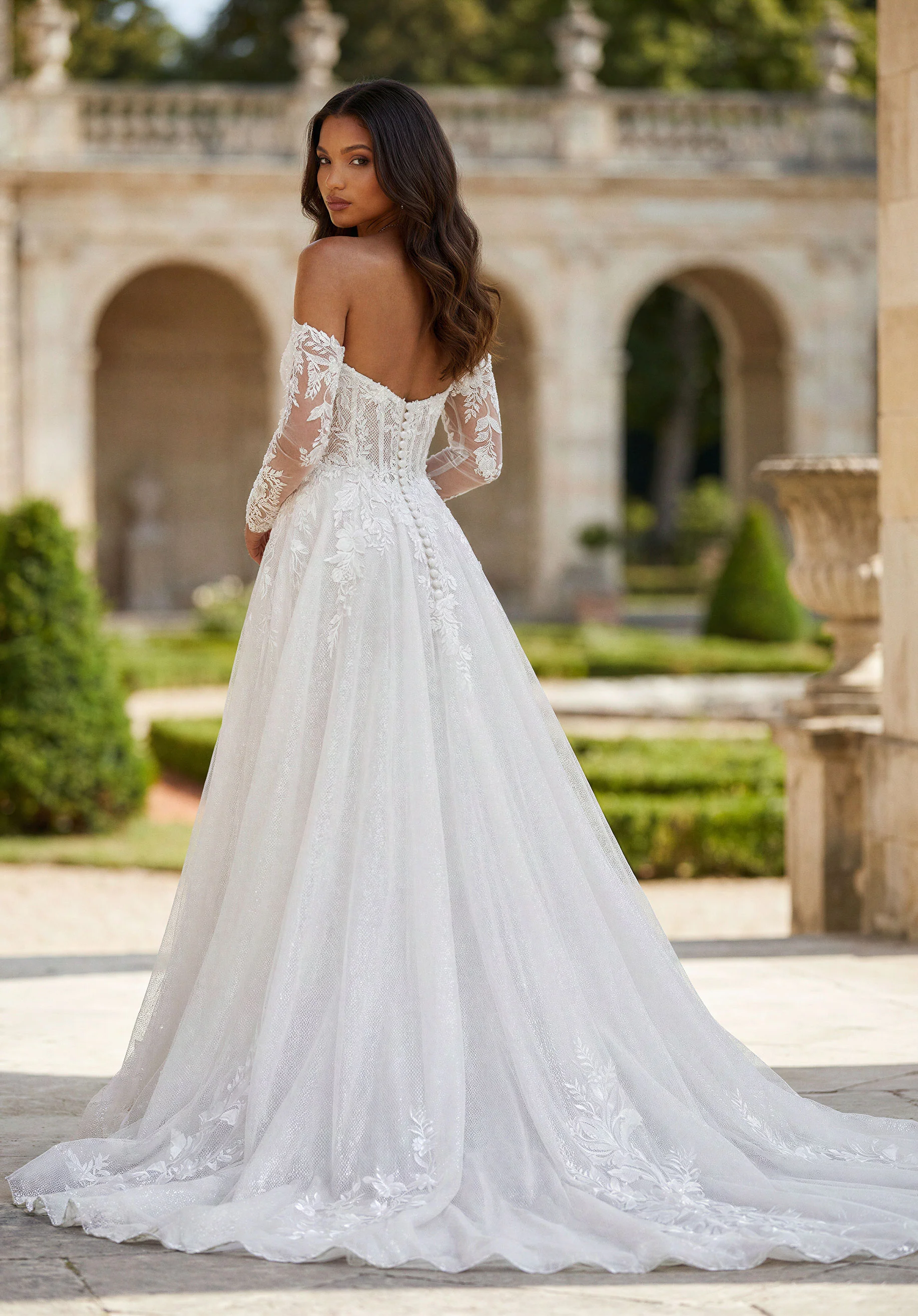 Dominique Wedding Dress - Image 3