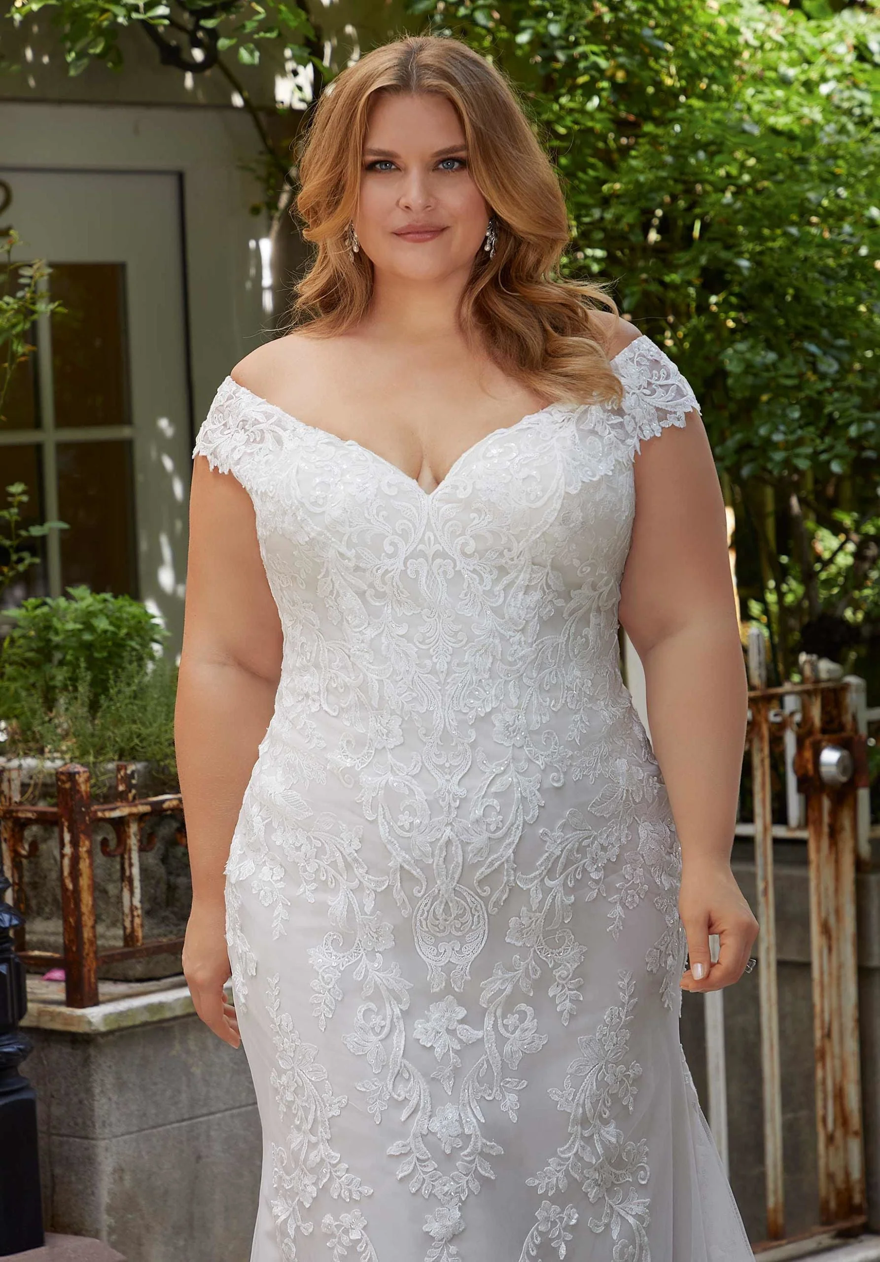 Heidi Wedding Dress - Image 2