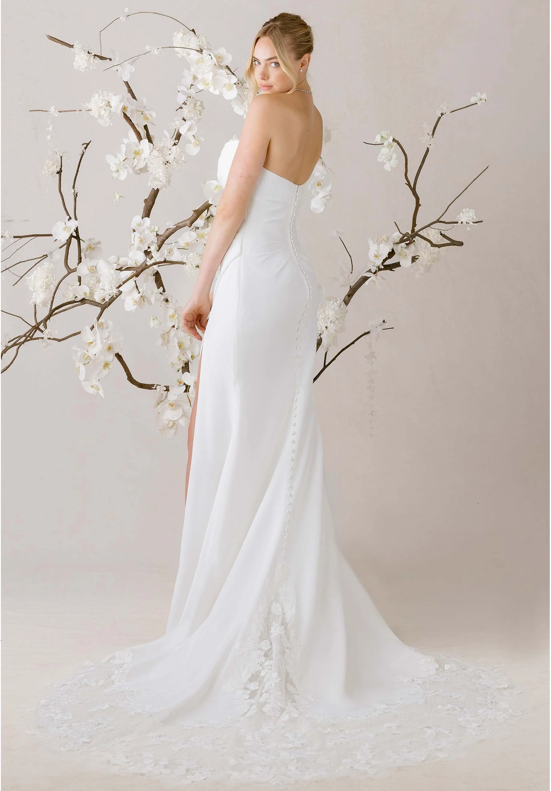 Isola Wedding Dress - Image 3