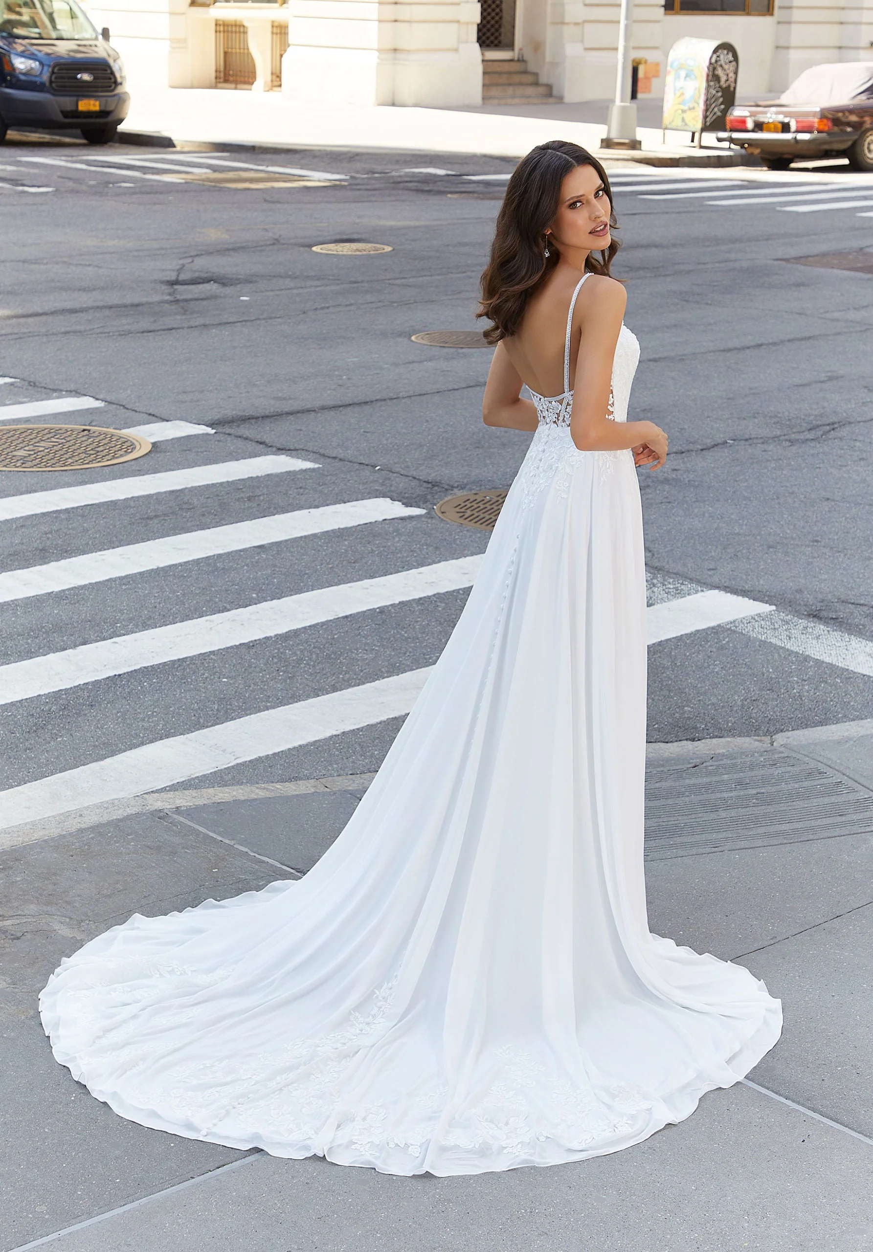 Jenna Wedding Dress - Image 4