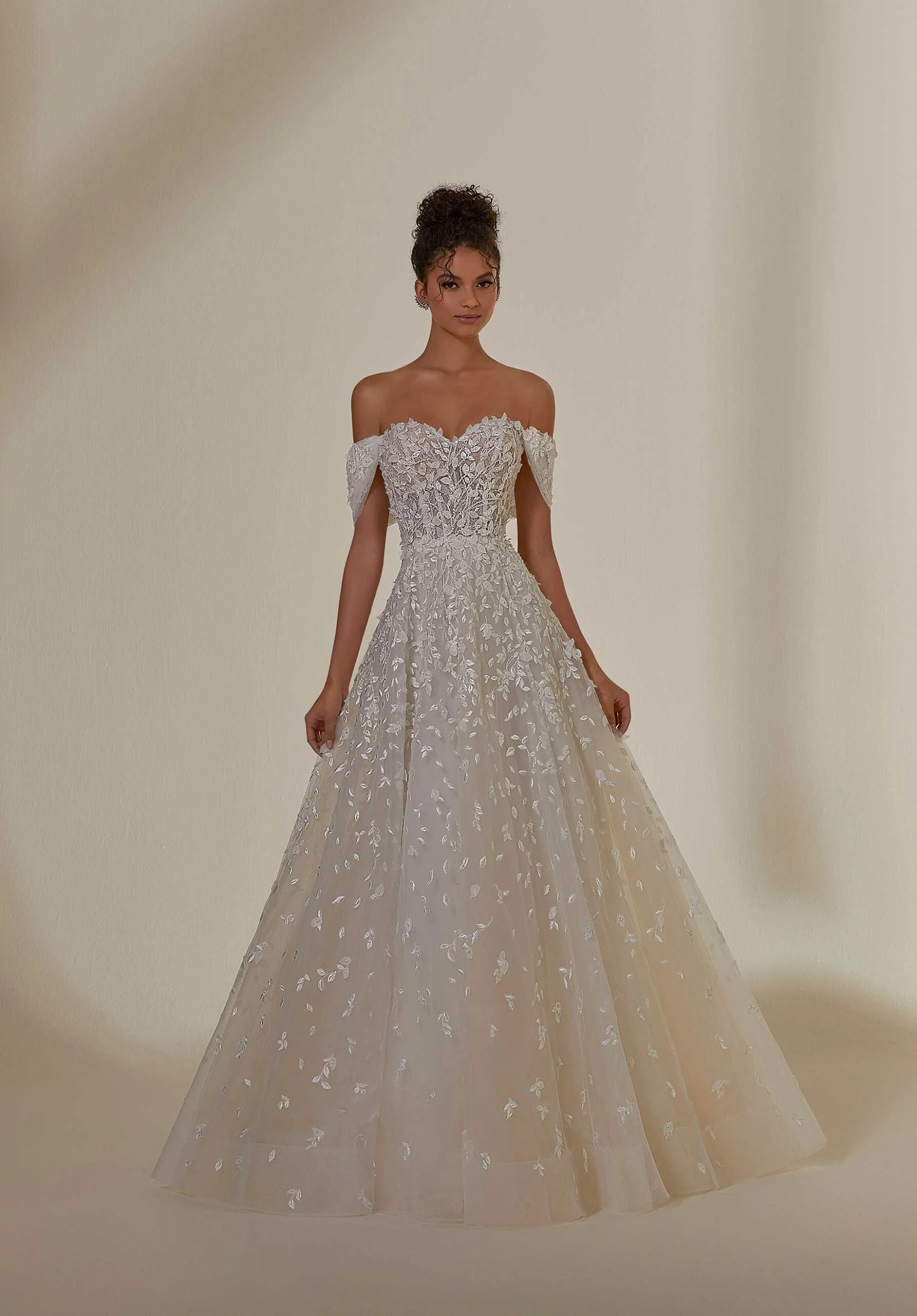 Mackenzie Wedding Dress - Image 3
