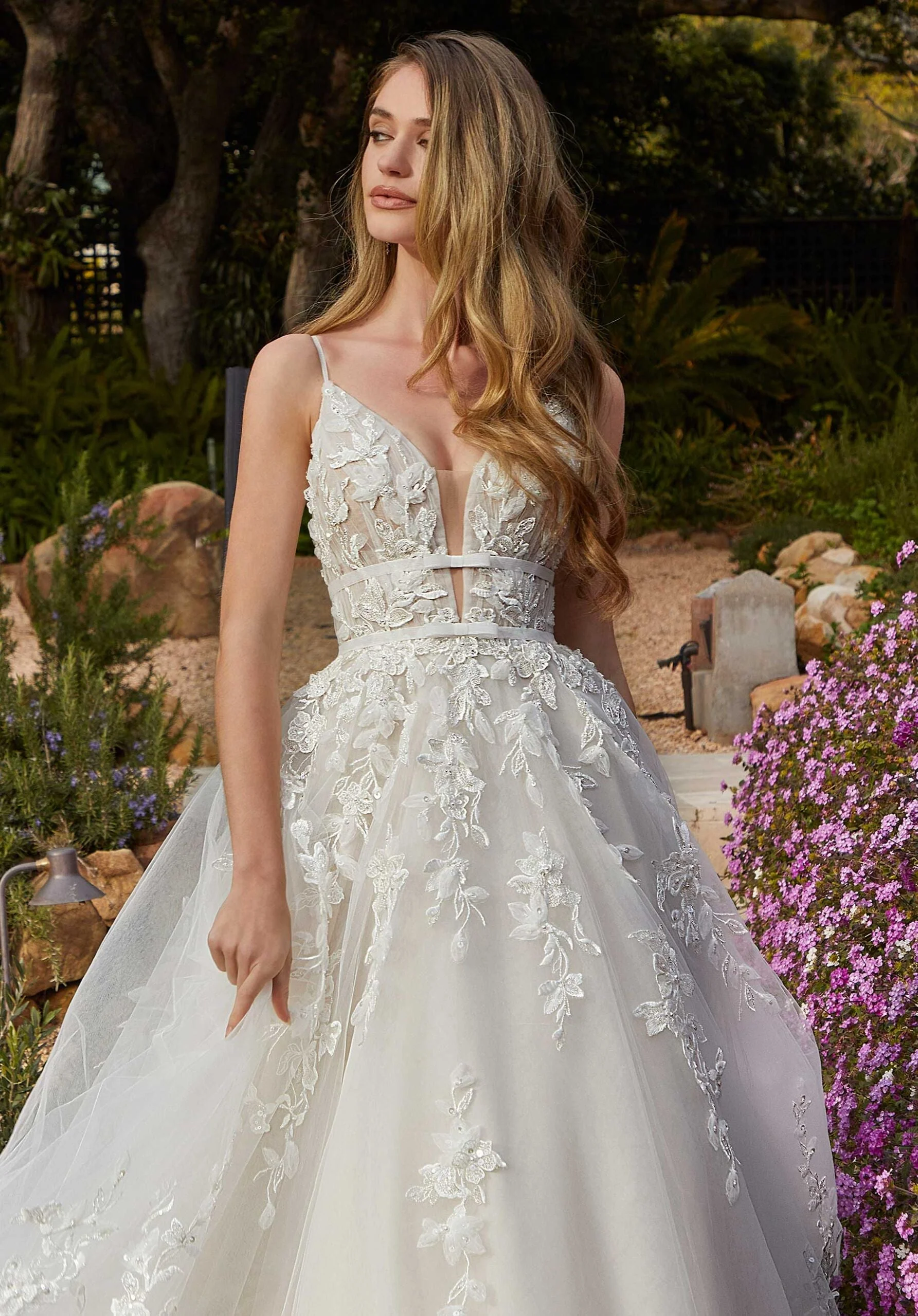 Matilda Wedding Dress - Image 3