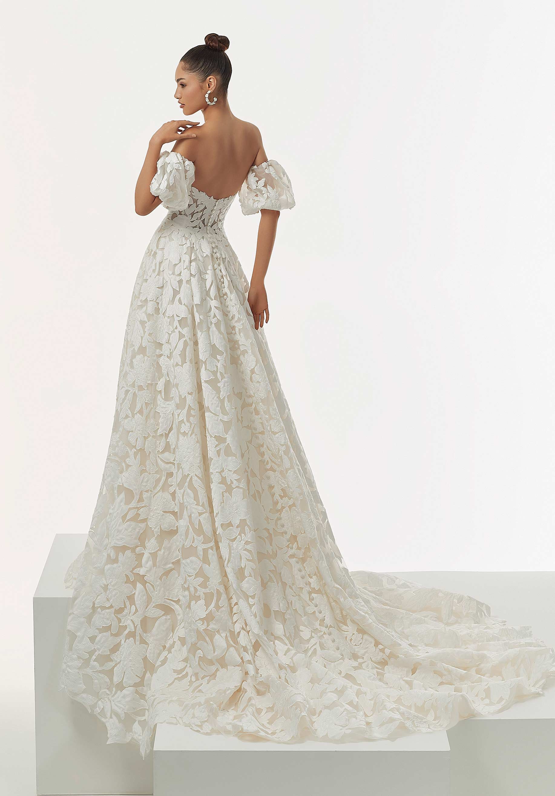 Nanette Wedding Dress - Image 5