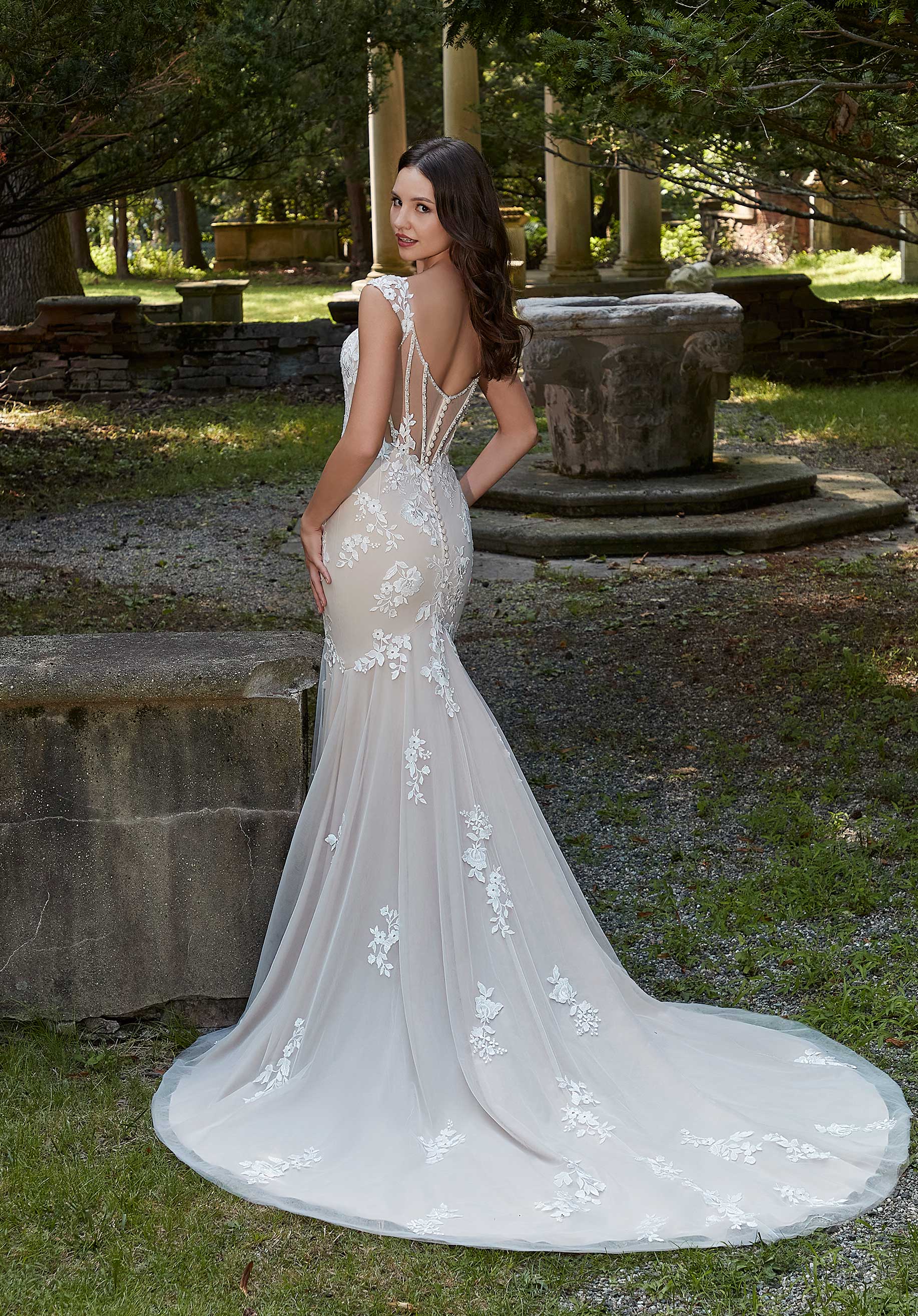 Pepita Wedding Dress - Image 4