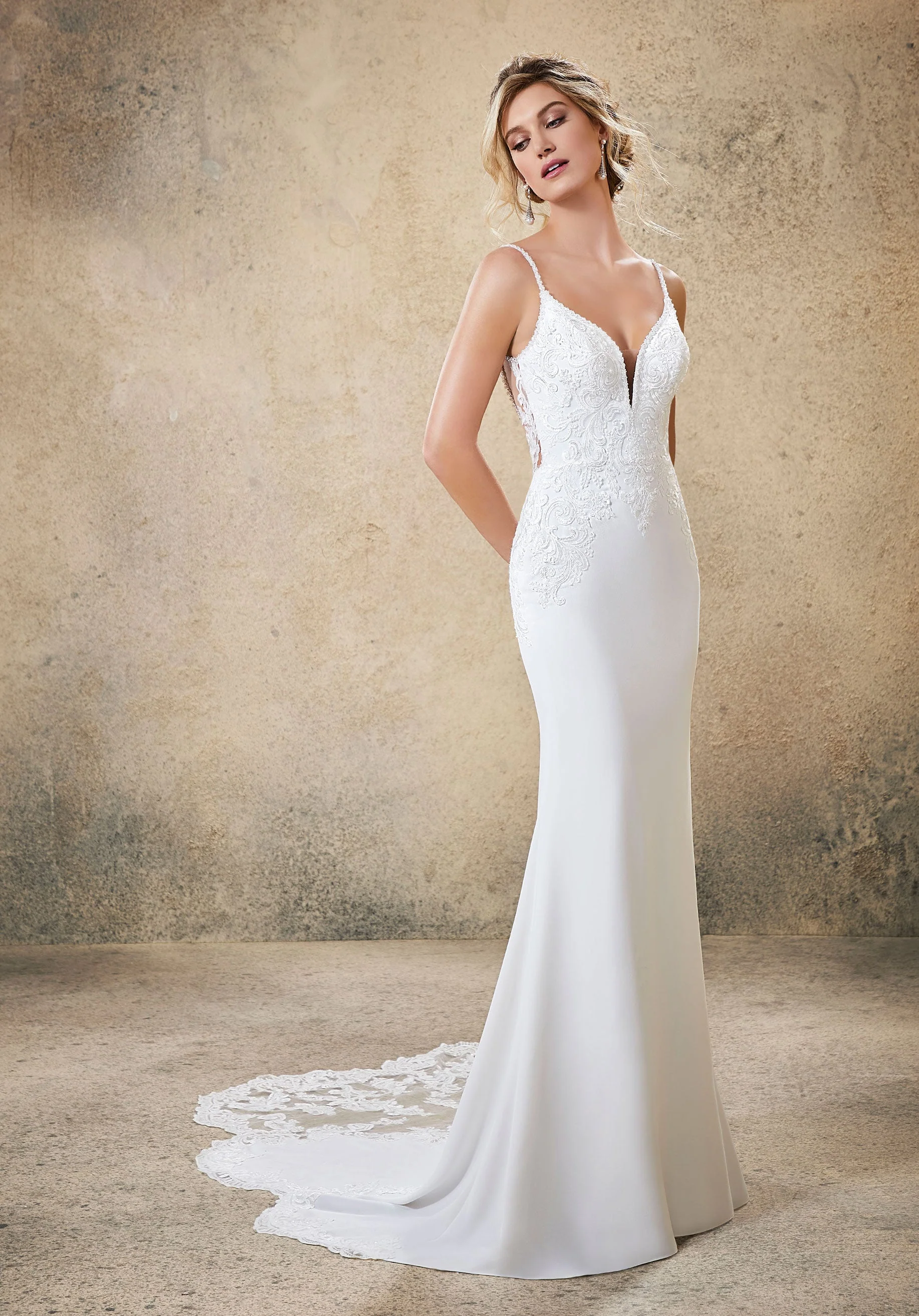 Rasia Wedding Dress - Image 7