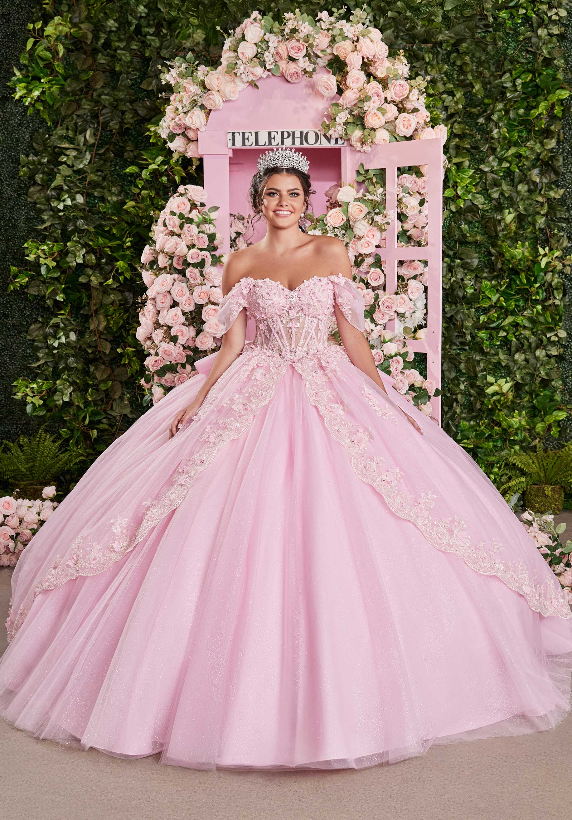 Sheer Sweetheart Quinceañera Dress with Split Skirt and Tiered Back - Image 13