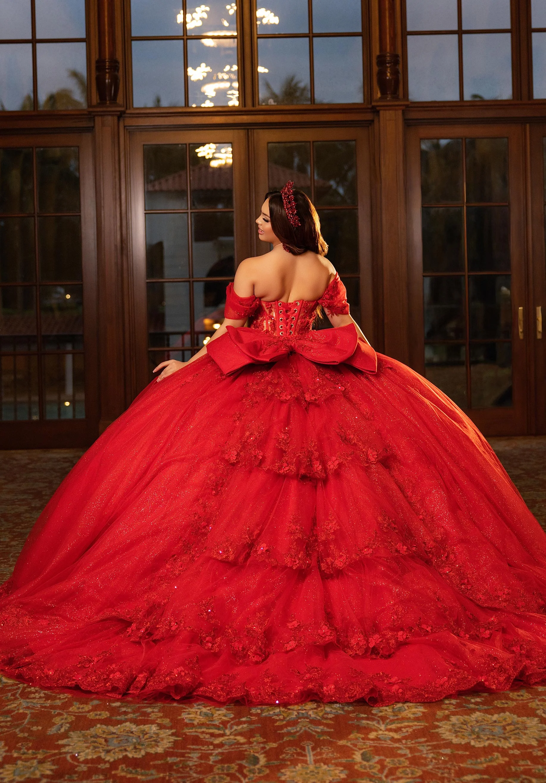 Sheer Sweetheart Quinceañera Dress with Split Skirt and Tiered Back - Image 3