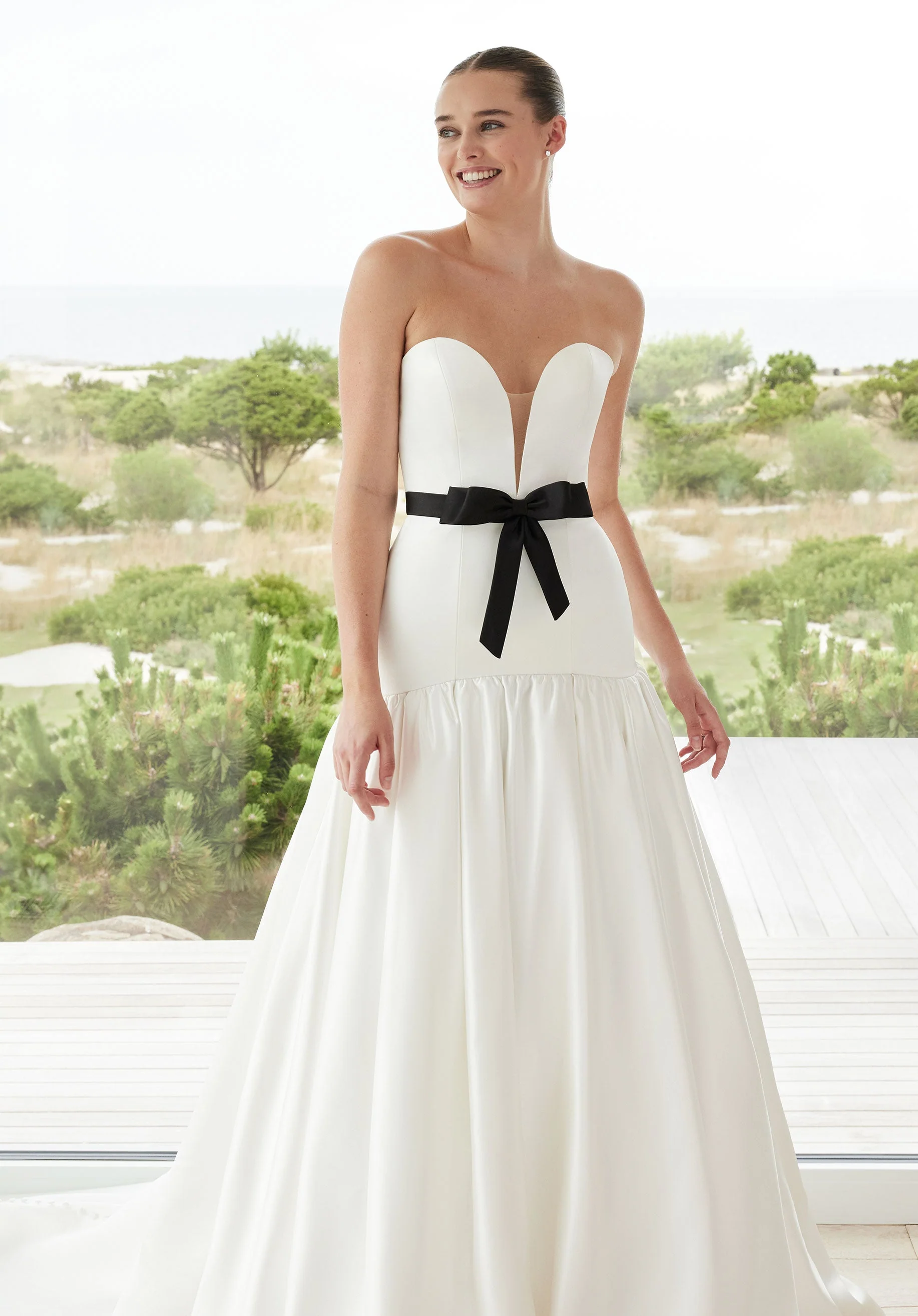 Simone Wedding Dress - Image 3